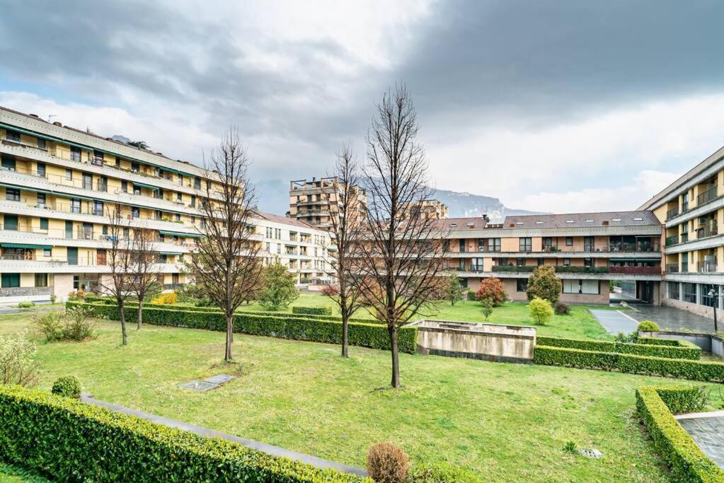 Broletto Park Apartment - Affitti Brevi Italia Lecco Eksteriør bilde