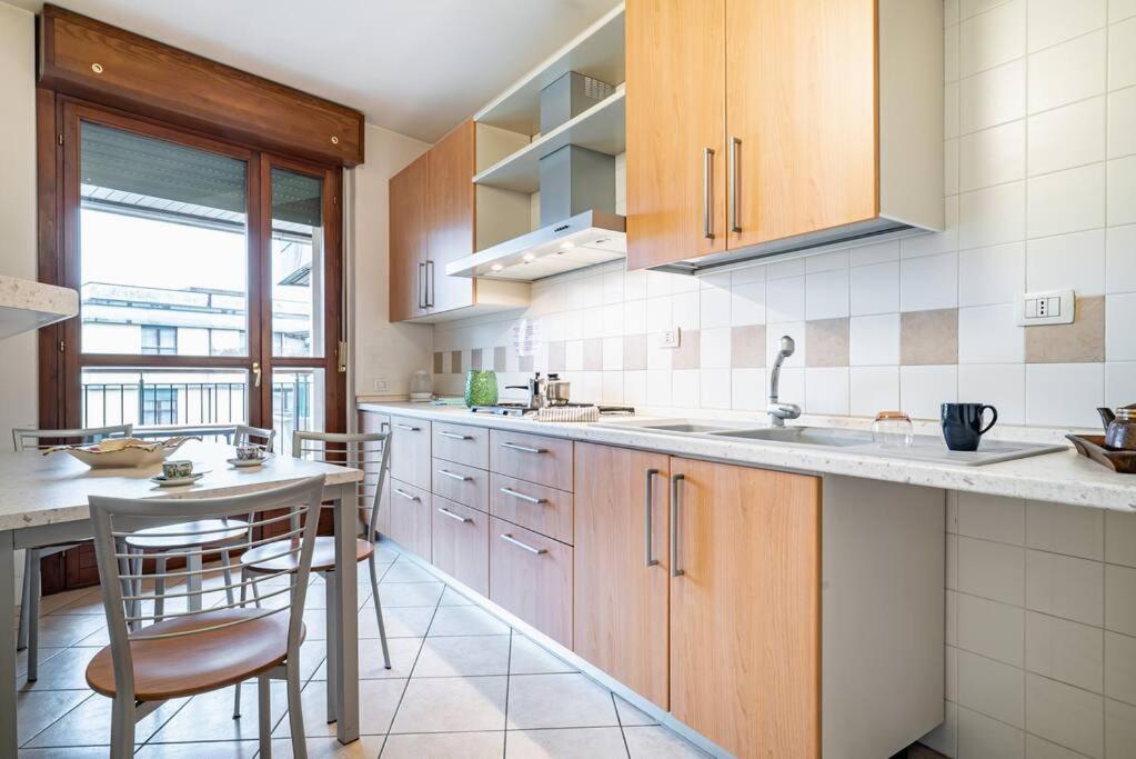 Broletto Park Apartment - Affitti Brevi Italia Lecco Eksteriør bilde