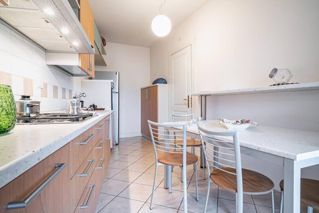 Broletto Park Apartment - Affitti Brevi Italia Lecco Eksteriør bilde