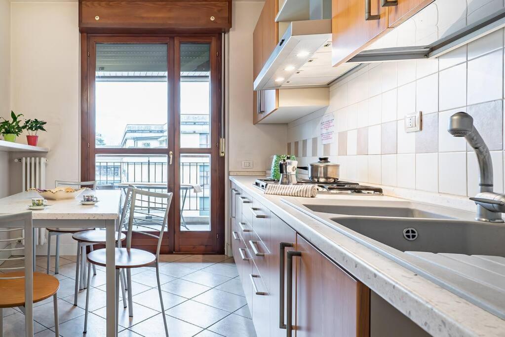Broletto Park Apartment - Affitti Brevi Italia Lecco Eksteriør bilde